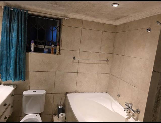 12 BEDROOM HOUSE FOR SALE IN GUGULETU